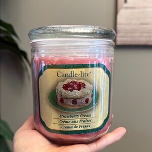 Vintage 2000s Large Glass Jar Candle Strawberry Cream Scented Single Wick Candle